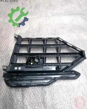 Volkswagen Touareg Sis Farı Çerçevesi 760853661 çıkma parça