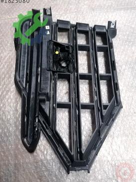 Volkswagen Touareg Sis Farı Çerçevesi 760853661 çıkma parça