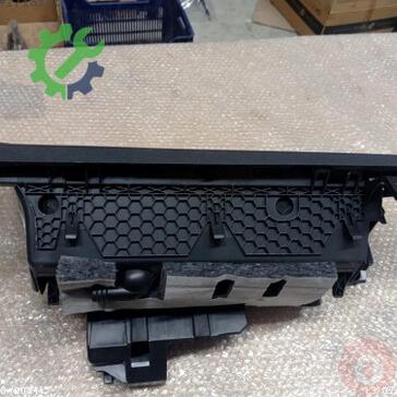 Volkswagen Touareg Torpido 761857097E çıkma parça