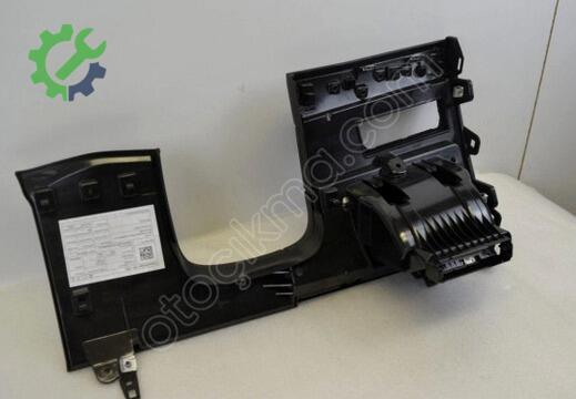 Volkswagen Touareg Torpido 761857503J çıkma parça