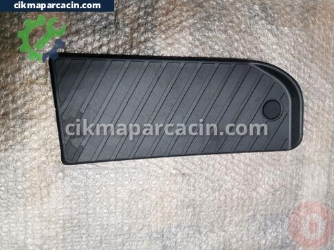 Volkswagen Touareg Motor Braketi çıkma parça