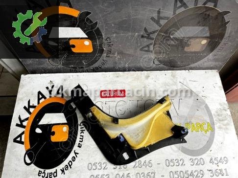 Renault Megane Bakalit 768368069R çıkma parça