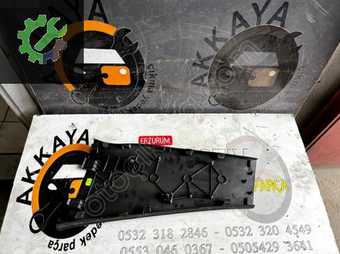 Renault Megane Bakalit 769152312R çıkma parça