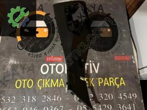 769186022R Clio 5 Sol Arka Direk Kaplaması Orjinal Çıkma