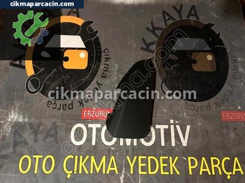 Renault Clio Arka Direk Kaplaması çıkma parça