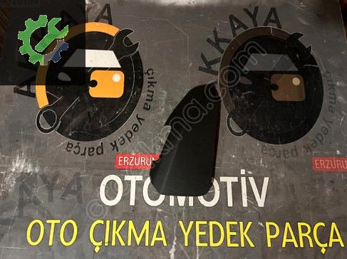 Renault Clio Arka Direk Kaplaması çıkma parça