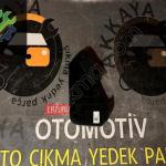 769376778R Clio 5 Arka Direk Kaplaması Orjinal Çıkma