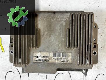 Renault Megane Motor Beyni 7700105979 çıkma parça