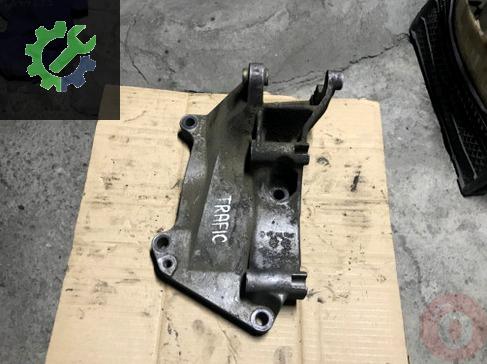 Renault Trafic Motor Braketi 7700113199 çıkma parça
