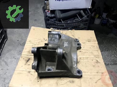Renault Trafic Motor Braketi 7700113199 çıkma parça