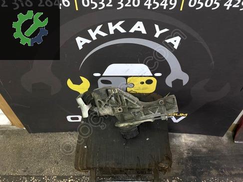 Renault R 19 Motor Braketi 7700272975 çıkma parça