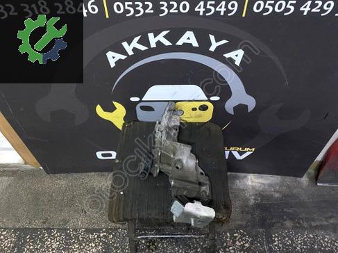 Renault Scenic Motor Braketi 7700272975 çıkma parça