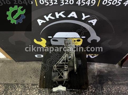 Renault Scenic Motor Braketi 7700272975 çıkma parça