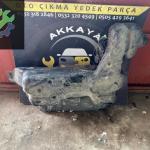 7700420506 Laguna 1 Yakıt Deposu Orjinal Çıkma