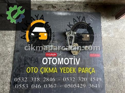 Renault Clio Sağ Arka Cam Krikosu 7700434698 çıkma parça