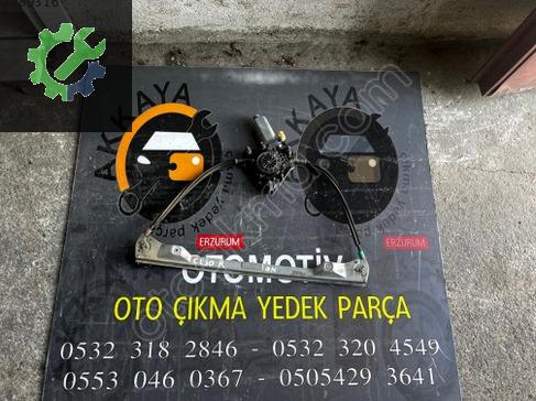 Renault Clio Sağ Ön Cam Krikosu 770043470 çıkma parça