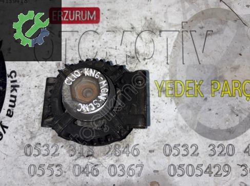 Renault Clio Şarj Dinamosu 7700434900 çıkma parça