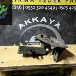 7700795783 Clio 1 Şanzıman Braketi Orjinal Çıkma