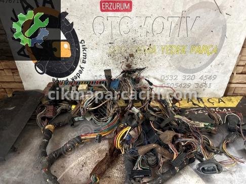 Renault Clio Torpido Tesisatı 7703197669 çıkma parça