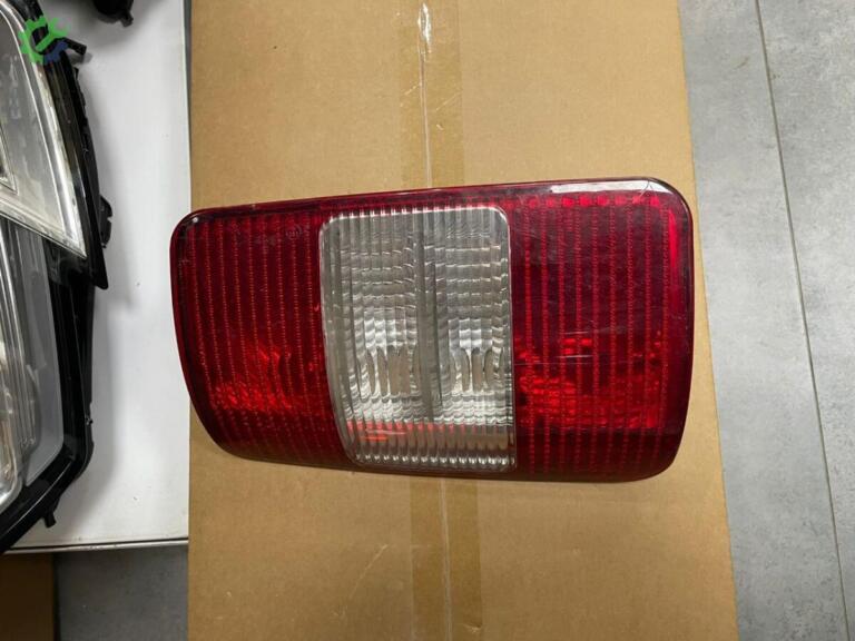 Volkswagen Transporter Stop çıkma parça