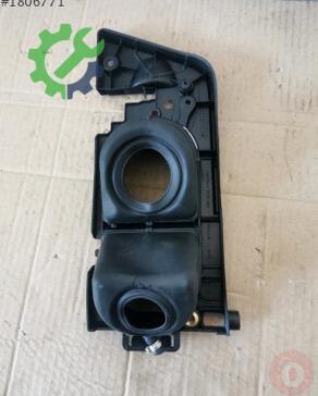 Volkswagen Transporter Depo Kapağı 7E0201251H çıkma parça