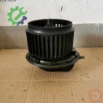 Volkswagen Transporter Orijinal Çıkma Fan Motoru 7E0819021A