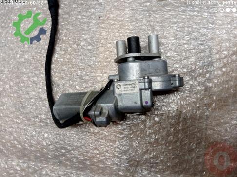 Volkswagen Transporter Cam Motoru 7E0843765A çıkma parça