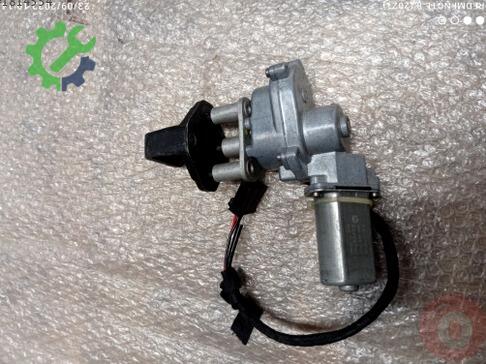 Volkswagen Transporter Cam Motoru 7E0843766A çıkma parça