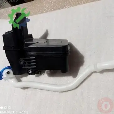 Volkswagen Transporter Yedek Su Deposu 7E0955453A çıkma parça