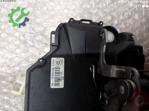 Volkswagen Transporter Kapı Kilidi 7E1837015A çıkma parça