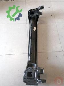 Çıkma Volkswagen Transporter Tampon Demiri 7E0807109B