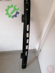 Volkswagen Transporter Tampon Demiri 7H0807305 Sökme Çıkma