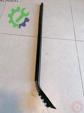 Volkswagen Transporter 7H0837471B çıkma parça