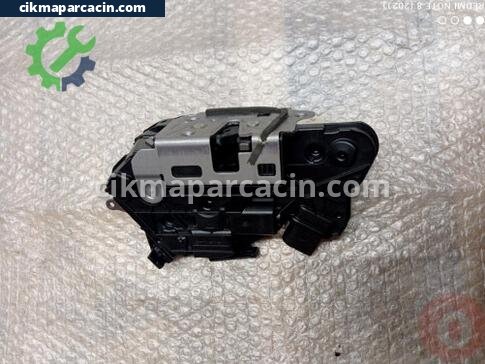 Volkswagen Transporter Kapı Kilidi çıkma parça
