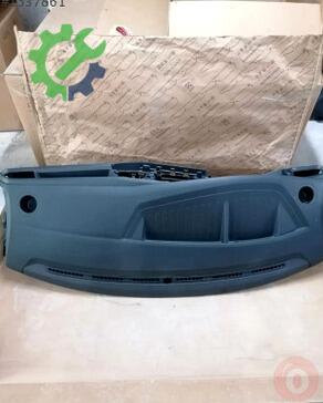 Volkswagen Transporter Torpido 7L1857003B çıkma parça
