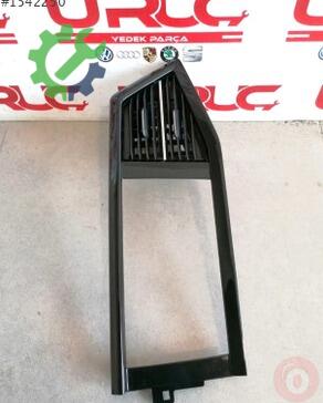 Volkswagen Transporter Panjur 7L1857038A çıkma parça