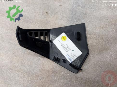 Volkswagen Transporter Kapı Döşemesi 7LA819203 çıkma parça