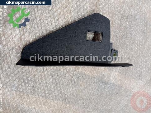 Volkswagen Transporter Torpido çıkma parça