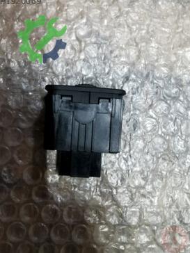 Volkswagen Transporter Far Anahtarı 7LA941333 çıkma parça