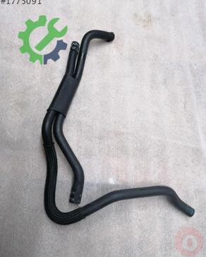 Volkswagen Golf Dolum Boğazı 7N0130295E çıkma parça