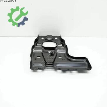 Volkswagen Sharan Radyatör 7N0805567 çıkma parça