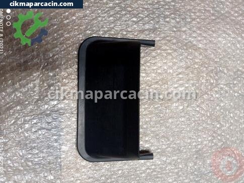 Audi Q3 Torpido çıkma parça