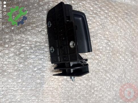 Volkswagen Sharan Kapı Kilidi 7N0843642L çıkma parça