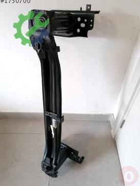 Volkswagen Touareg Tampon Demiri 7P0807109D çıkma parça