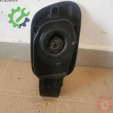 Volkswagen Touareg 7P6809857 çıkma parça