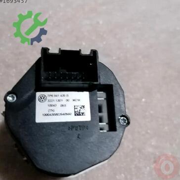 Volkswagen Touareg Far Anahtarı 7P6941435B çıkma parça