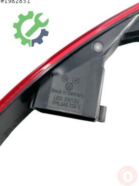 Volkswagen Touareg Tampon Reflektörü 7P6945702G çıkma parça