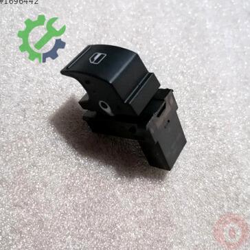 Volkswagen Touareg Cam 7P6959855 çıkma parça