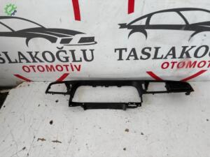 VOLKSWAGEN PASSAT B4 GÖSTERGE ÇERÇEVESİ