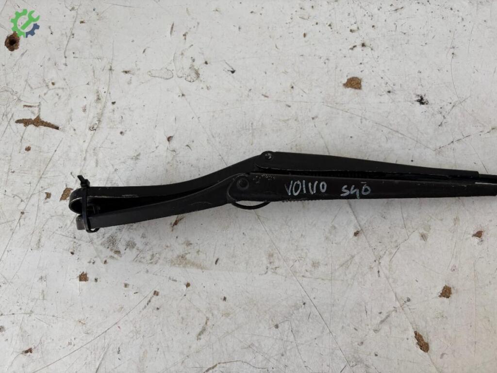 Volvo S40 Silecek Kolu çıkma parça